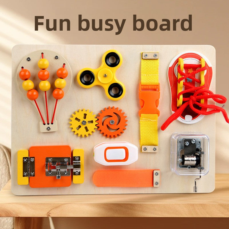Montessori-Busy-Board aus Holz