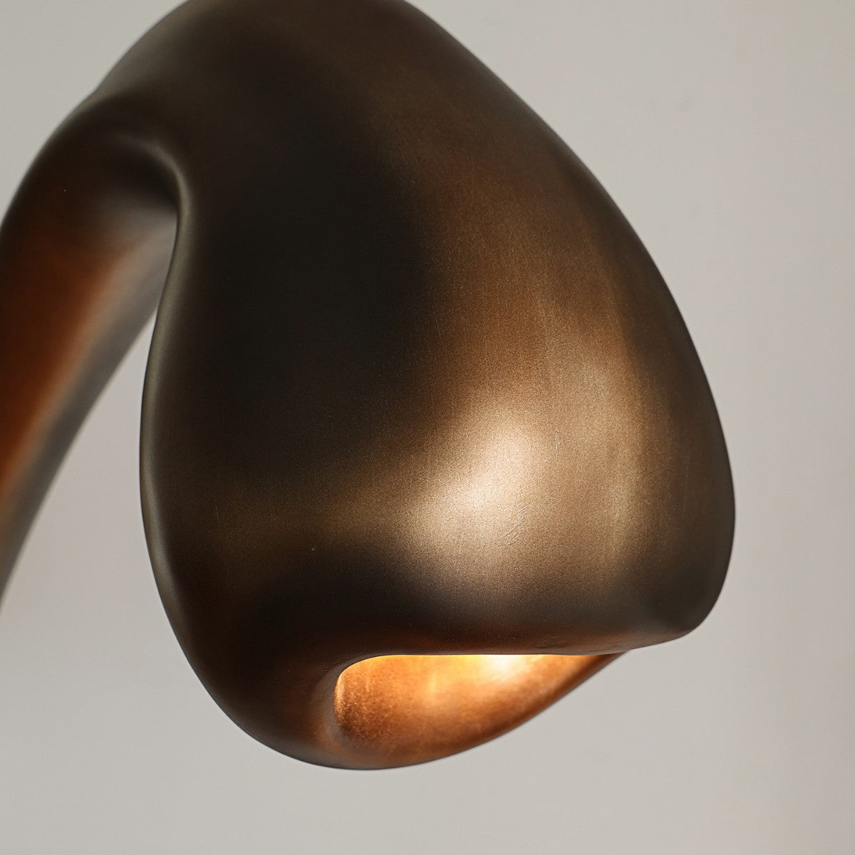 Knospen-Skulptur-Stehlampe aus Glasfaser und Stahl