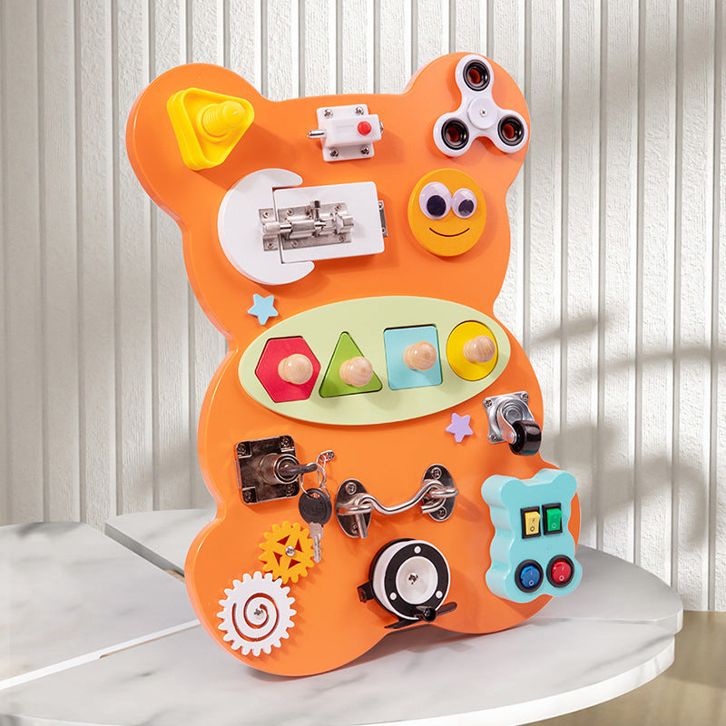 Montessori-Busy-Board aus Holz
