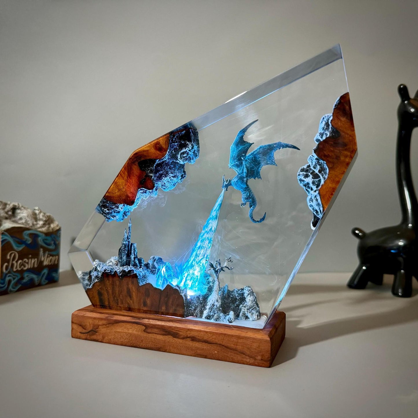 Luz nocturna escultura dragón de hielo