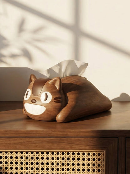 Woodland-character tissue box cover in cast resin