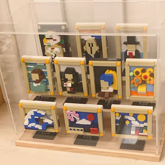 Miniature painting in micro blocks with a clear display case