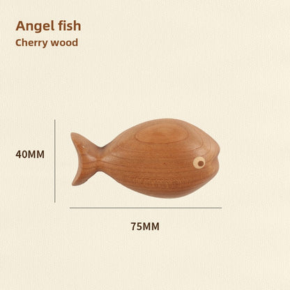Kühlschrankmagnete in Fischform aus Hartholz